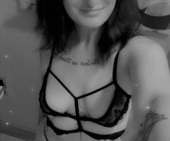 Buffalo escorts - Buffalo NY Incall Fun with Jade — Specials on BJ All Day
