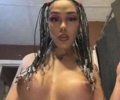 Nashville escorts - Aliza Queen (27) — Fun Girl Seeking Good Vibes