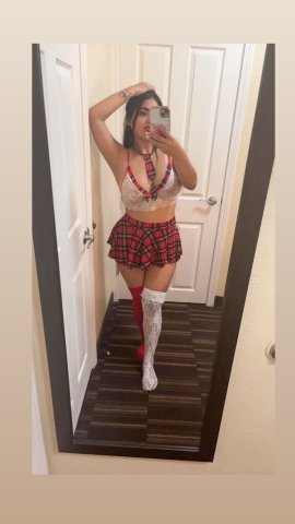San Fernando Valley Female Escort — Incall only in Sherman Oaks - 1