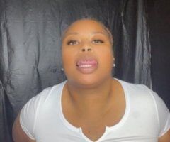 Austin Texas Submissive Female Escort (Thick Slut) — In-call & Video Calls - Image 5