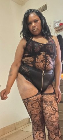 Lexi Blow—Female Escort for Fun (North Bay) - 1