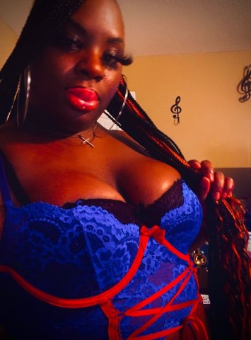 Clarksville TN Female Escort — Head N Pussy In-Calls Only - 1
