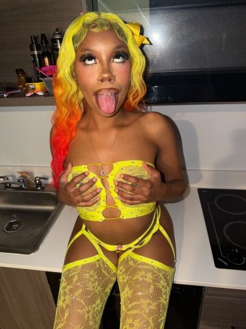 Kitty — Austin Female Escort with oral & Greek-focused play - 1