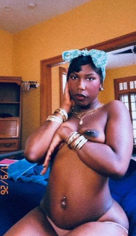 New Orleans, LA Older Men Only Female Escort — Cash Only, Verification - 1