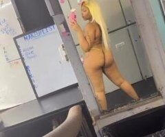 Dallas Female Escort for Discreet Outcalls & Incalls - Image 4