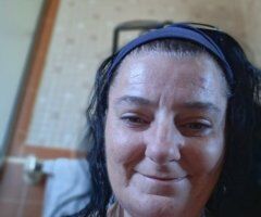 Tampa Mature Men Female Escort — Petite Brunette Call or Out-Call - Image 2