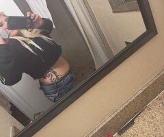 Kali, 34 — Blonde Curvy Italian with Tattoos & Piercings (Outcall/Car Fun) - Image 2