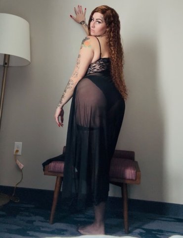 Lincoln, Nebraska Female Escort — GFE & PSE - 1