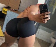 Toledo, OH Female Escort — Outcalls & Incalls (Weekend Visits) - Image 3