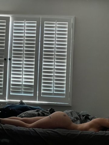 Orange County Full-Service Female Escort — Incall & Outcall - 1