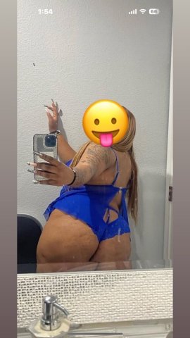 Curvy Princess — 21 - 1