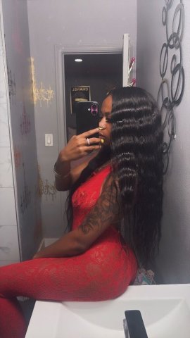 San Francisco CA Petite Escort — Face Verification, Incalls/Car Dates - 1