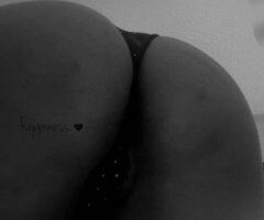 Chicago Female Escort — Pussy 24 In/Outcalls - Image 2