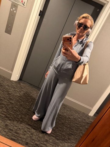 Philadelphia MILF Female Escort — Oral & phone/video fun, incalls/outcalls - 1