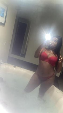 Wet & Squirting Fun — Tuscaloosa Female Escort - 1