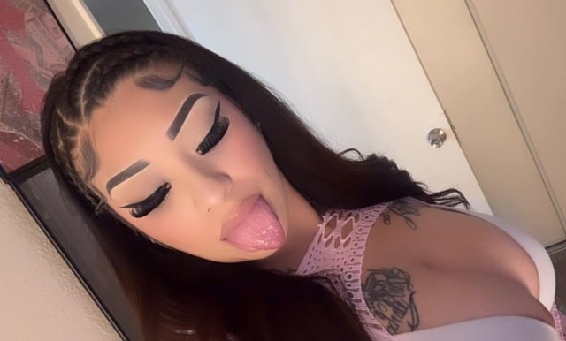 San Bruno Latina #1 Gentlemen’s Choice — sexy Chiquita (24/7) - 1