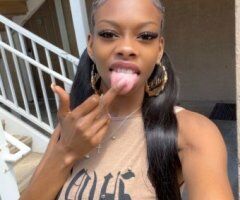 Flint escorts - Petite Temptation — Flirty Escape