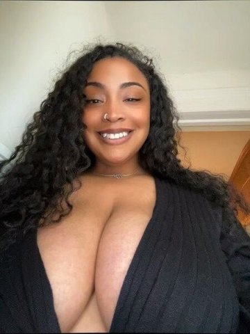 Palm Springs Female Escort — Nuru Massage, GFE, Incall/Outcall/Cardate - 1