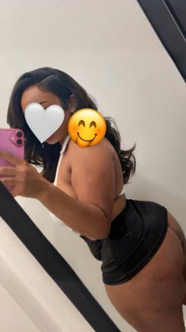 Pretty, polished women — discreet escort in Everett, WA - 1