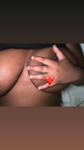 Norfolk, Virginia Escort — FaceTime Verification + Text Rates - 1