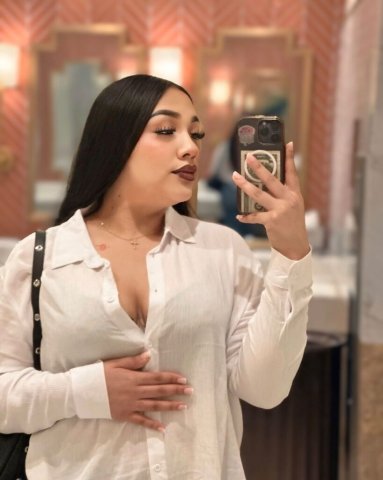 Latina Ximena (Los Angeles) — QV Specials, incall/outcall - 1