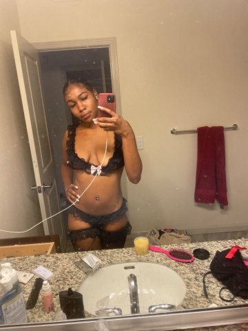 Sexy wet thickness (24) — outcalls & incalls with verification - 1
