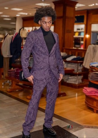 REAL N RAW!! !! ALL THESE OTHER AD's FAKE!! MacDaddy City Boi!! A↑UPHigh-End Companion for the Discerning Gentleman/ Gente - - 1