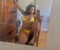 Denver escorts - Denver CO Female Escort — Outcalls, Car Dates Only