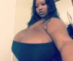30-Year-Old Cincinnati Escort — In-Call, Out-Call, Car-Call - Image 7