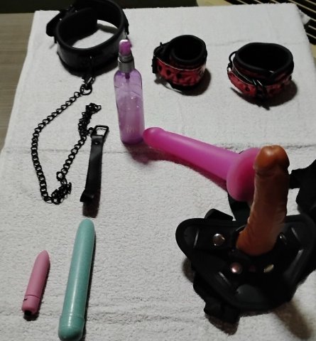 Wausau Playful Female Escort — Curves & Fetish - 1