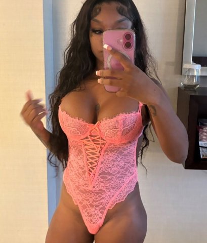 Greenville SC Petite Female Escort — DDD Bust & Face Verification - 1
