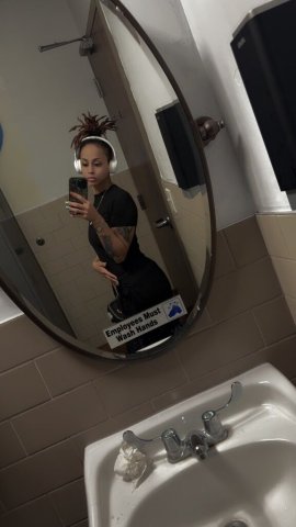 New Orleans Female Escort — Outcalls & Incalls, No Bare Back - 1