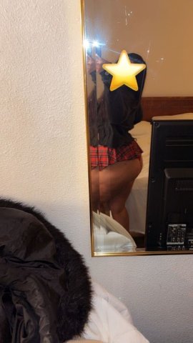 Curvy Latina Bombshell (Headliner 24) for Outcalls & Cardates - 1