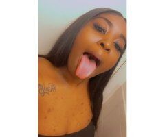 Concord escorts - Concord Curvy Bombshell Female Escort — Outcall & Car Dates