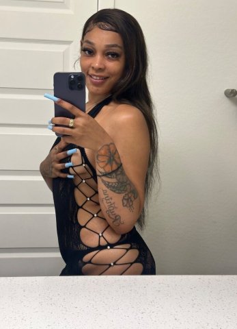 Female Escort in Orange County, CA — Inbound/Outbound - 1