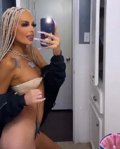 FiNDOM Barbie Doll Sessions in Tampa (Foreign Blonde/Brünette Roleplay, Debt Contracts, Drains) - 1