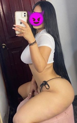 Bella chica colombiana — escort latina con BJ y deepthroat en Santa Cruz (incall) - 1