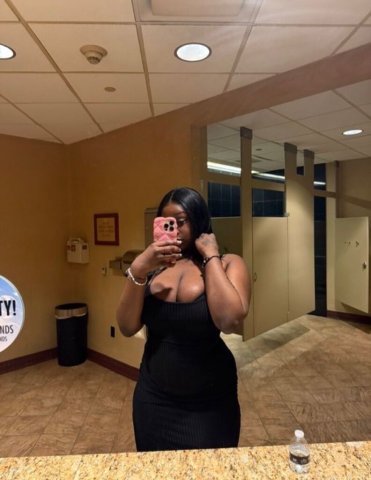 Cincinnati Facetime Escort — Upscale, private verification only - 1