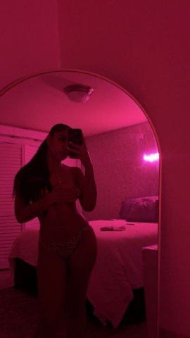 Portland Outcall Female Escort — Outcalls, 20 (petite, FaceTime verified) - 1