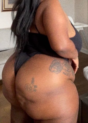 Chocolate BBW with a Dominant Side in Kansas City - 1