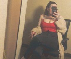 Detroit escorts - Detroit Female Escort — Calm, Intelligent, No Bare Requests