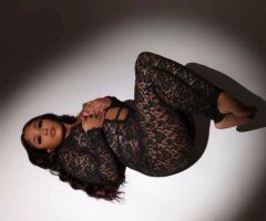 New Haven escorts - Double the Beauty: Two Cute Girls for Flirty Relaxation in New Haven, CT