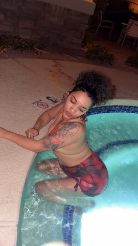 Kim in Tucson Female Escort — Party-Friendly Outcall/Incall - 1