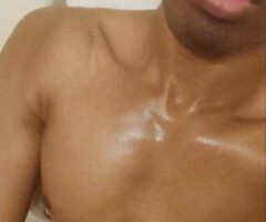 Los Angeles escorts - 8 inch top for Roleplay and Toilets (Outcall Only or in Your Car)