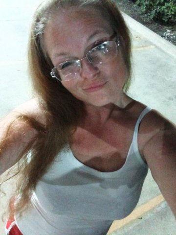 Galveston Incalls & Outcalls by a 40-Year-Old Professional Woman - 1