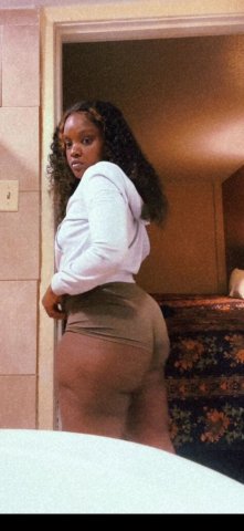 New Orleans In-Calls Only Escort — Slow Blowjob & Seductive Bedroom Service - 1
