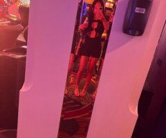 Petite 19 Escort - Image 4