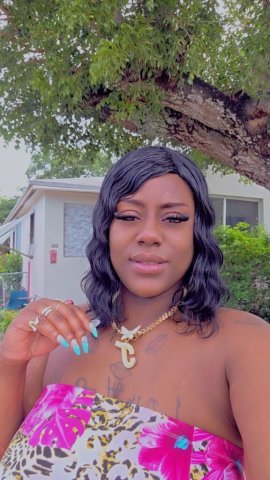 Mature Female Escort in Jacksonville, FL (anal, cum clean, car dates) — new in town - 1