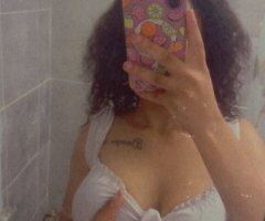 Rochester escorts - Petite Closet Freak — In-Calls & Pickup/Dropoff