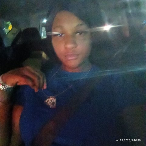Modesto Female Escort — Come Over Service with Deposit - 1